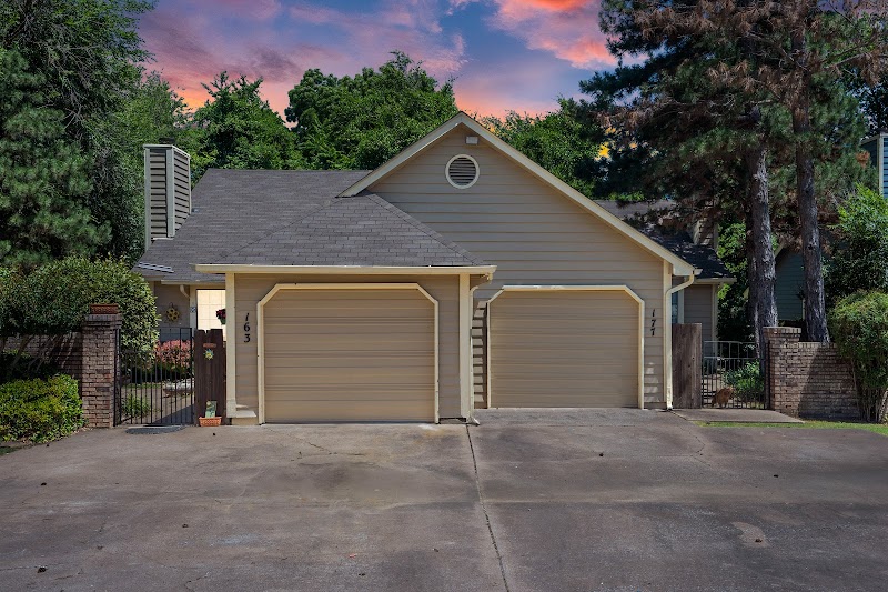 Glenpool Duplexes photo 2