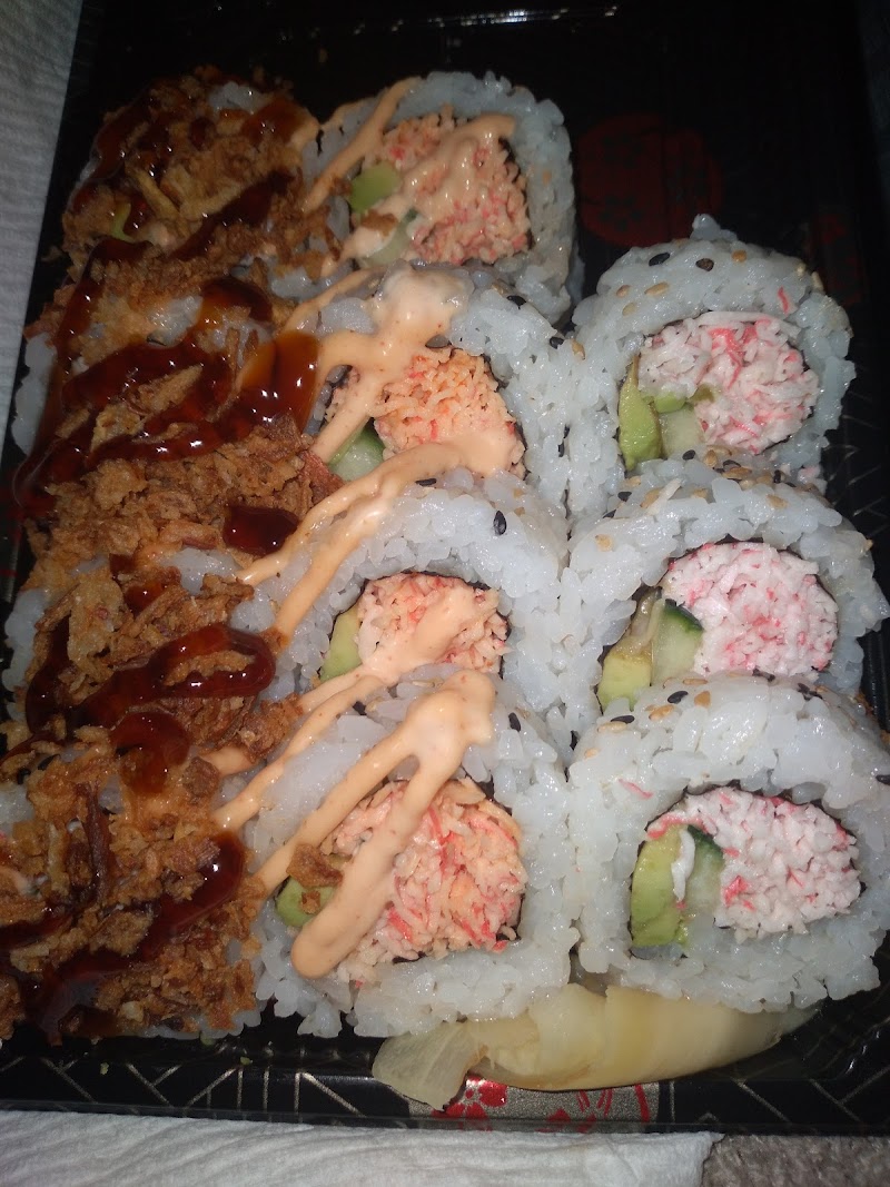 TAUNGZALAT Sushi photo 3